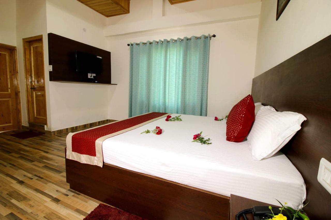 Chaman Vatika Hotel Kulu Esterno foto